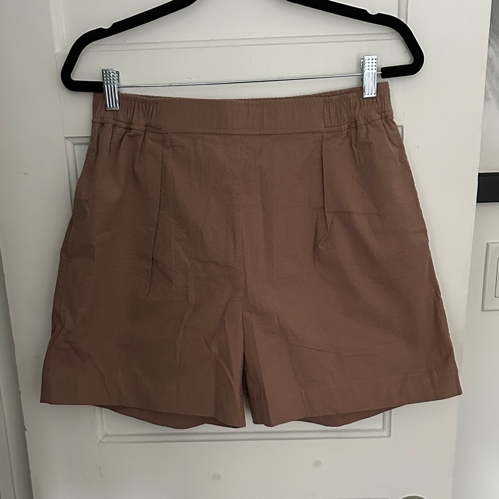 Minimum Women's Tan Shorts